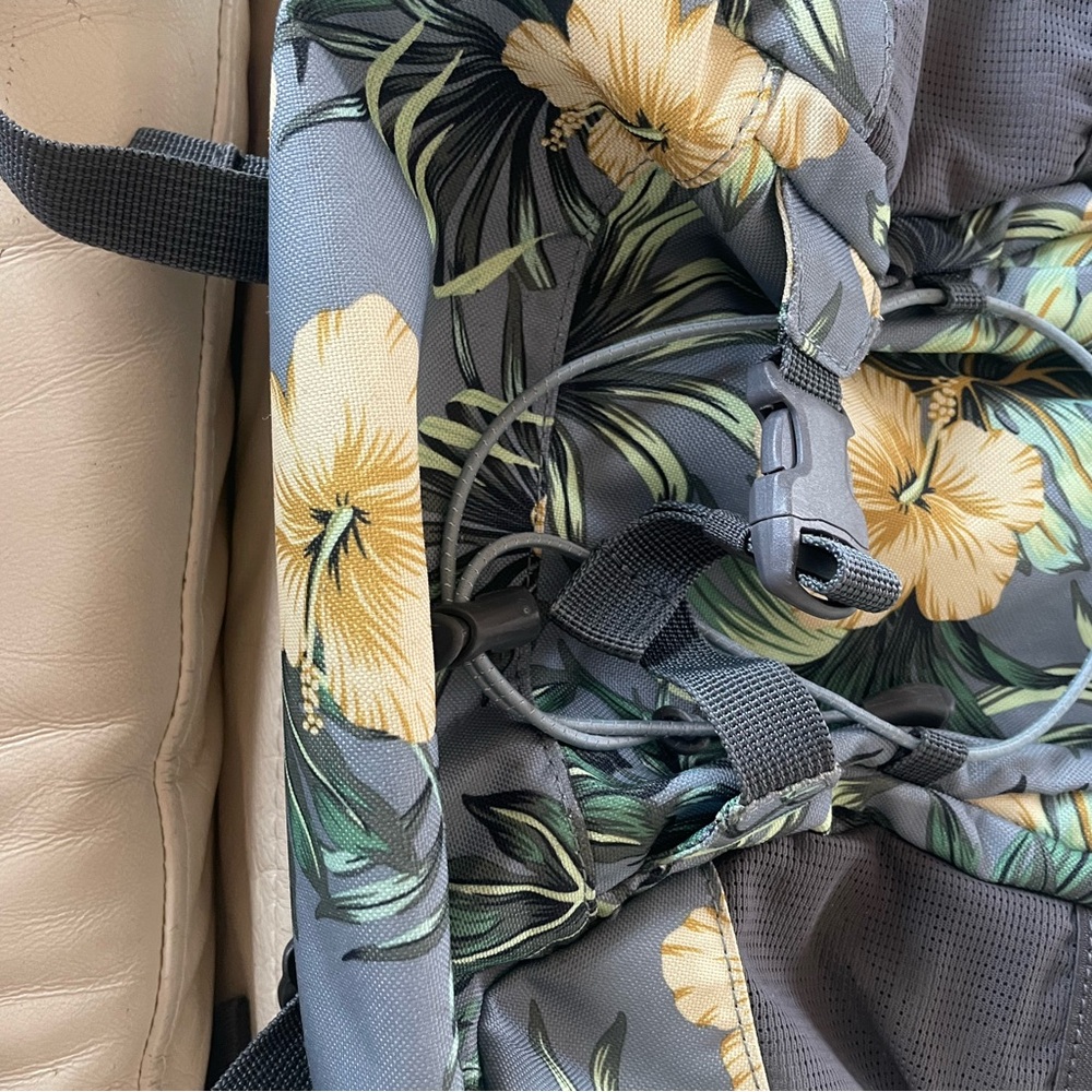 Dakine Gray and Yellow Floral Tropical Hibiscus Backpack - Tough and Stunning! - Picture 3 of 13